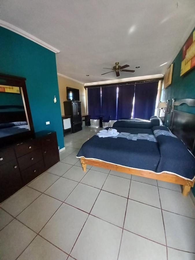 Hotel Paraiso Del Valle Ciudad Constitución Kültér fotó