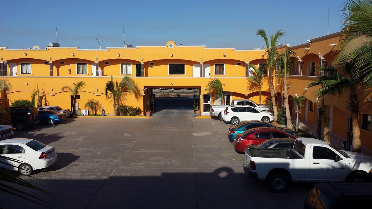 Hotel Paraiso Del Valle Ciudad Constitución Kültér fotó